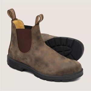 Blundstone 585 Leather Chelsea Boots in Rustic Brown. Size 8.